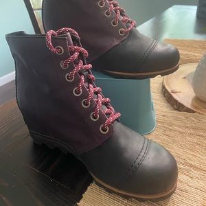 Sorel Ankle Boots in Purple and Black